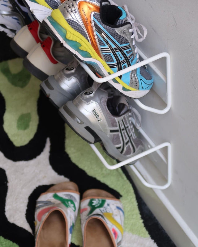 AIRO White shoe rack with asics sneaker Schuhregal image by girlonkicks