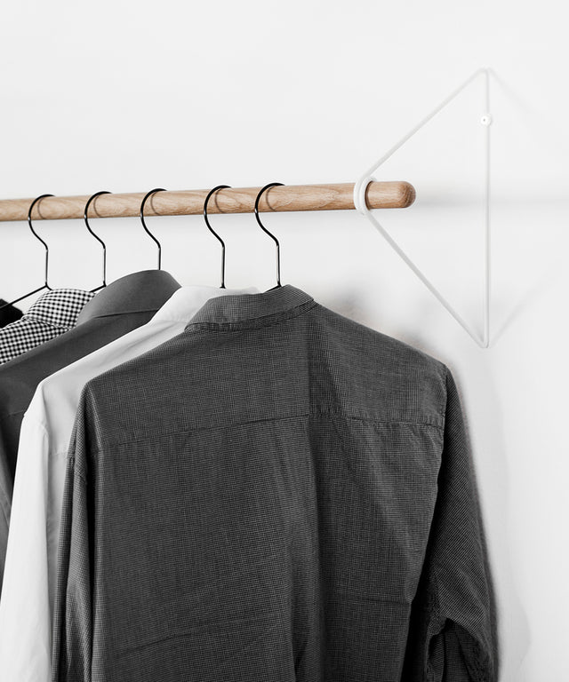 SPRING coatrack White  Result Objects  SPRING Garderobe Weiß Kleiderstange