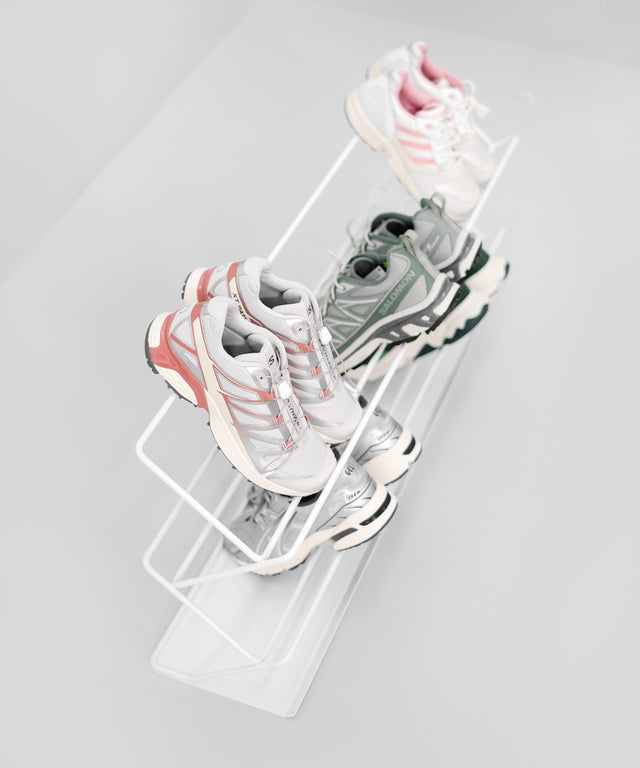 STEP shoe shelf White - Result Objects STEP Schuhregal Weiß