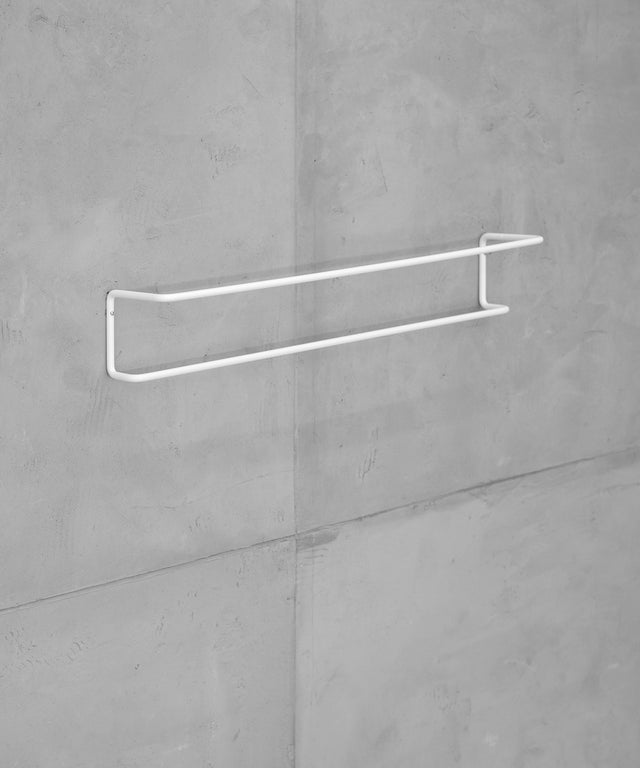 Result Objects Home Accessories Wohnaccessoires INFIN towel rack Handtuchhalter Weiss Stahldraht