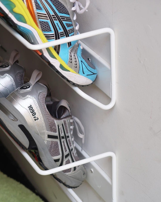 AIRO White shoe rack with asics sneaker Schuhregal image by girlonkicks