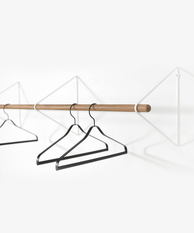 SOLID coatrack White - Result Objects - SOLID Garderobe Weiß